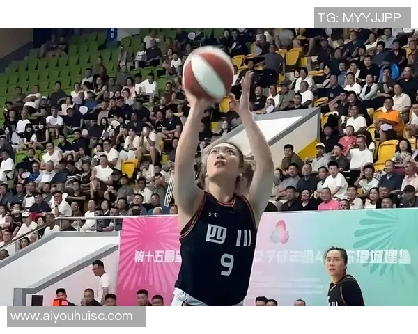 中国女篮25岁女神李梦最佳替身再创佳绩轰19分9篮板展现强大实力